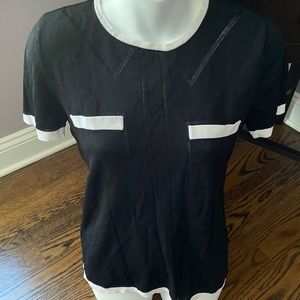 Karl Lagerfeld Paris B&W SS Fitted Classic Top, XS